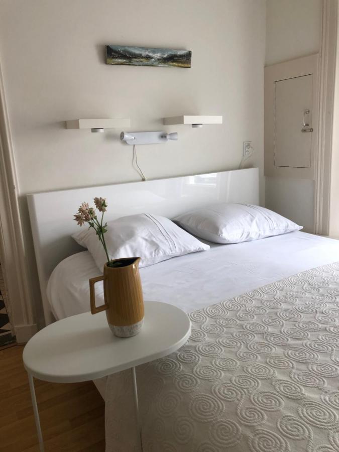 Guesthouse Uit De Kunst Leeuwarden Luaran gambar